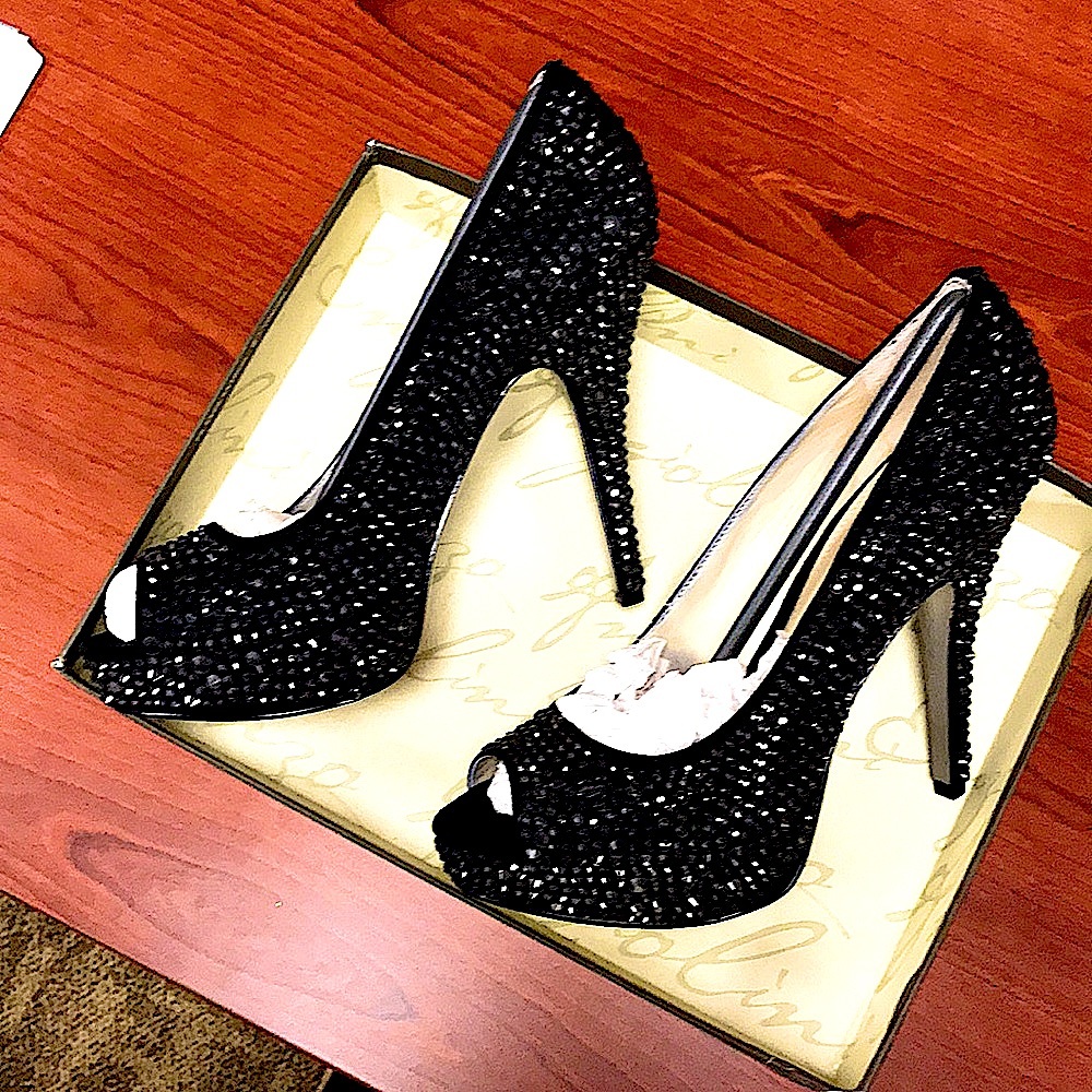 Enzo sparkly embellished Black evening 🍾Platform peep toe pumps